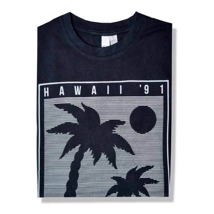 Hawaii's Black style t-shirt for men (IRTSM black & white) - IndusRobe